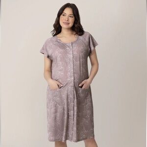 Kindred Bravely Labor & Delivery Gown *NWT* S/M/L Lilac